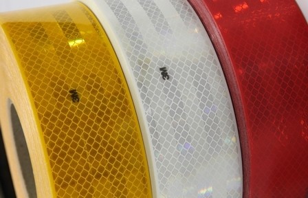 50MMX50M RED SEGMENTED VEHICLE REFLECTIVE TAPE 3M 983-72S